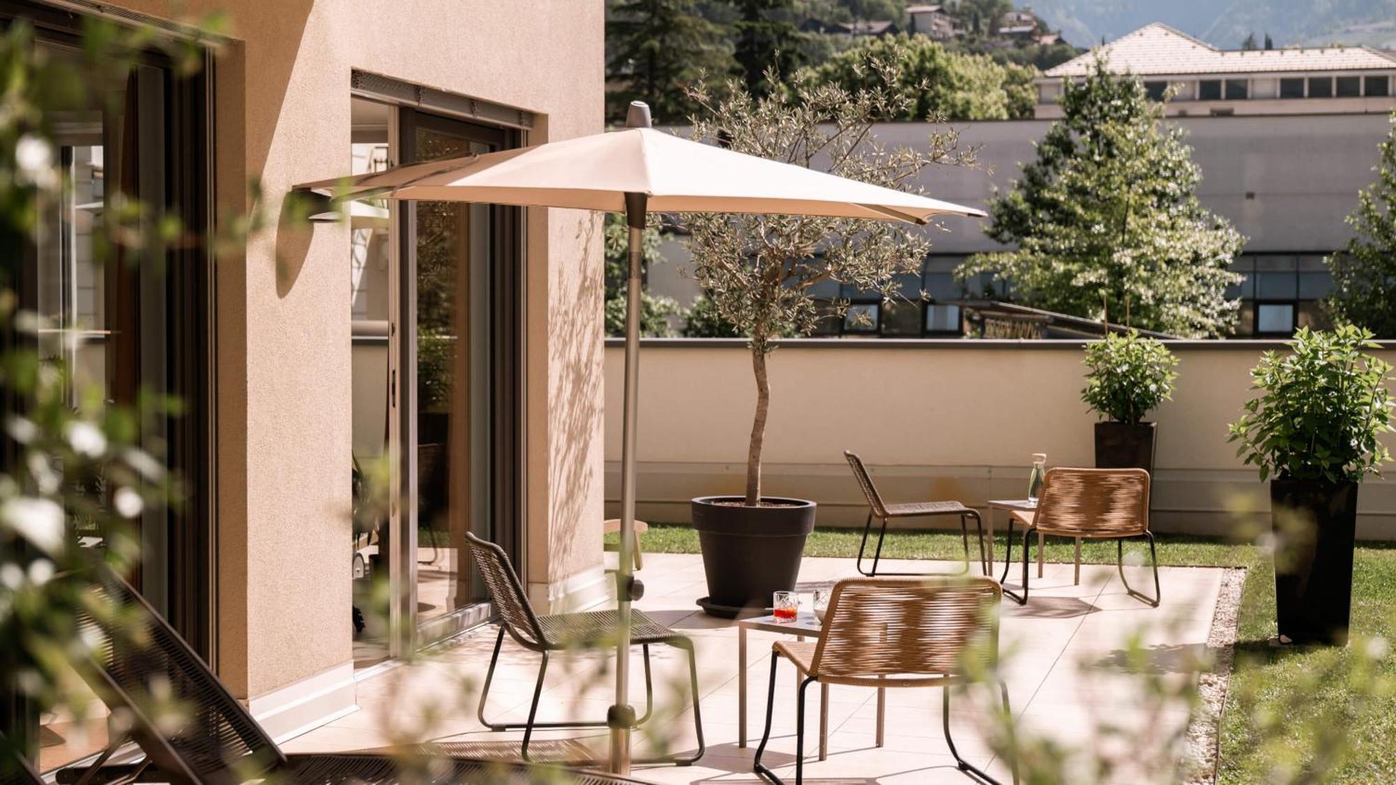 City Hotel Merano Bagian luar foto