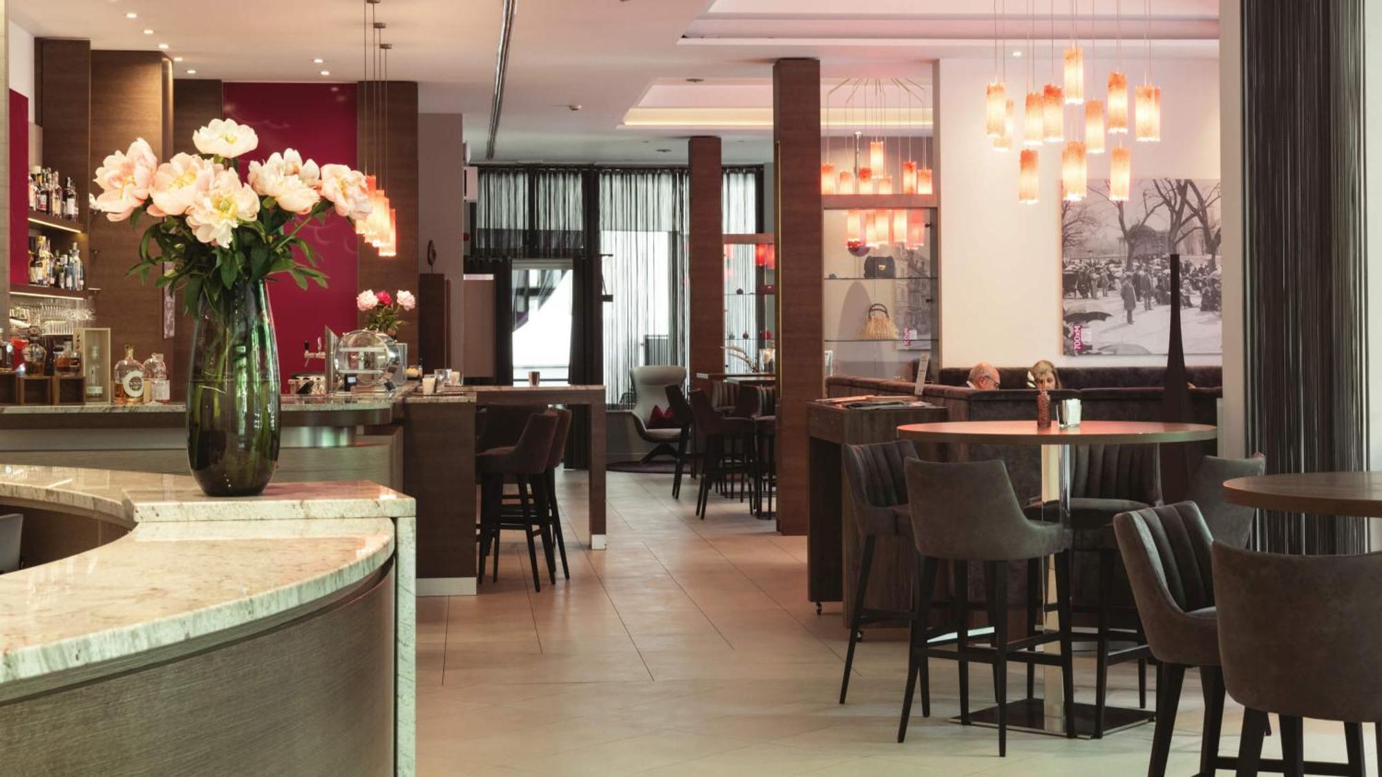 City Hotel Merano Bagian luar foto