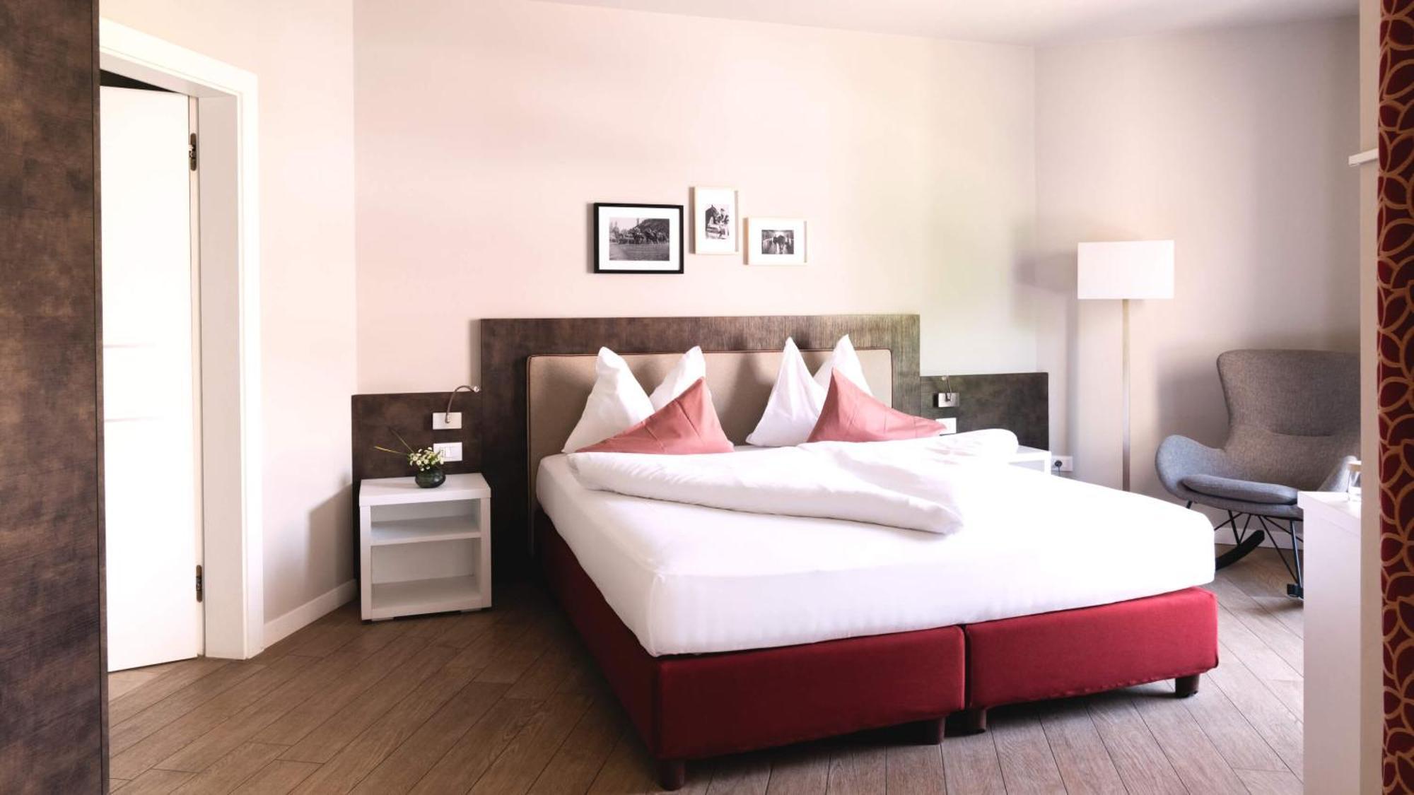 City Hotel Merano Bagian luar foto